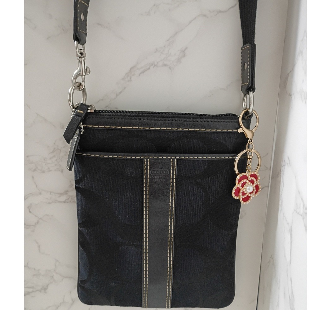 COACH Vintage Signature Stripe Black Jacquard Swingpack Crossbody Bag - EUC